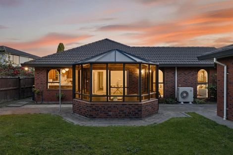 Photo of property in 6 Tyndale Place, Ilam, Christchurch, 8041