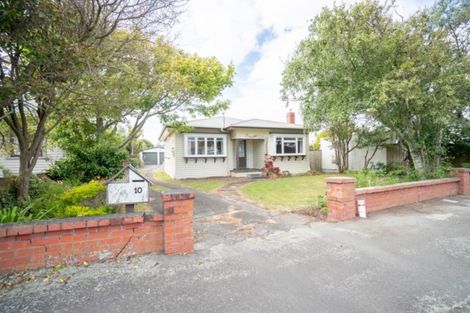 Photo of property in 10 Matamau Street, Palmerston North, 4414