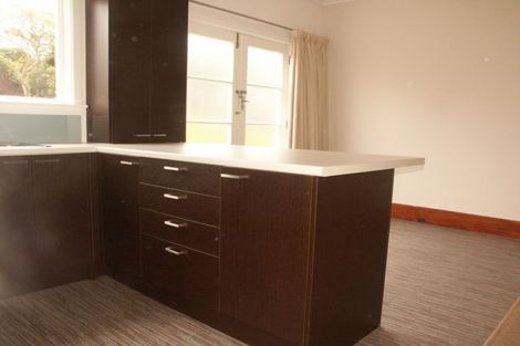 Photo of property in 27 Oakland Street, Andersons Bay, Dunedin, 9013