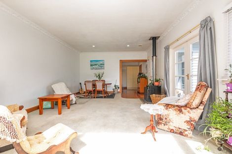 Photo of property in 26 Kauri Street, Roslyn, Palmerston North, 4414