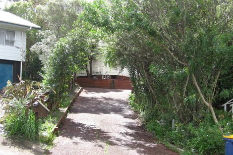 Photo of property in 8 Claret Place, Henderson, Auckland, 0612