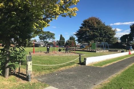 Photo of property in 109 Manuroa Road, Takanini, 2112