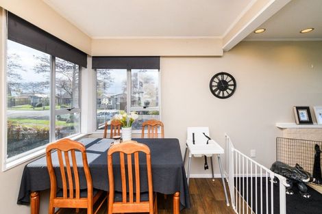 Photo of property in 92 Apollo Parade, Milson, Palmerston North, 4414