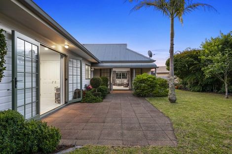 Photo of property in 23 Amberley Crescent, Bethlehem, Tauranga, 3110