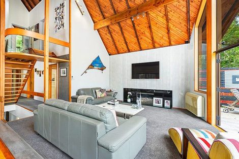 Photo of property in 93 Brick Bay Drive, Sandspit, Warkworth, 0982