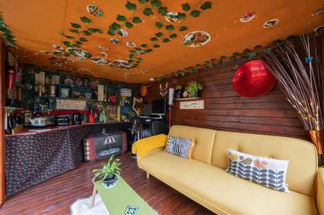 Photo of property in 28 Matenga Street, Waikanae, 5036