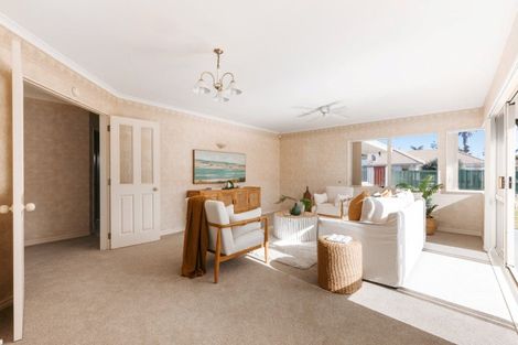 Photo of property in 4 Monterey Key, Papamoa Beach, Papamoa, 3118