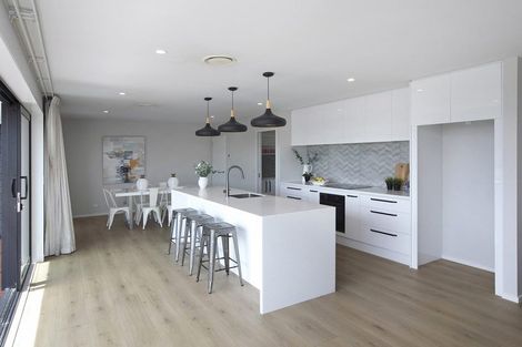 Photo of property in 14 Godley Place, Woodend, 7610