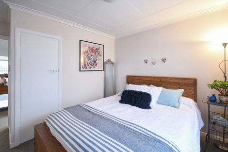 Photo of property in 141 Macandrew Road, South Dunedin, Dunedin, 9012