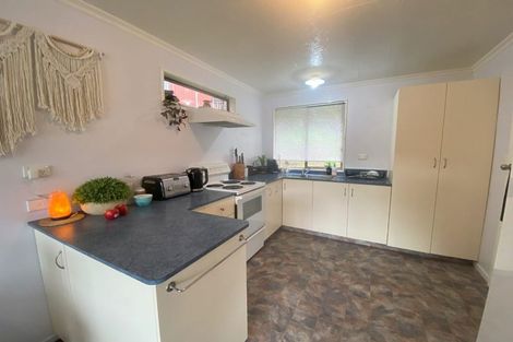 Photo of property in 57 Milton Terrace, Picton, 7220