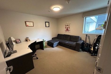 Photo of property in Montreaux Apartments, 5f/164 The Terrace, Wellington Central, Wellington, 6011