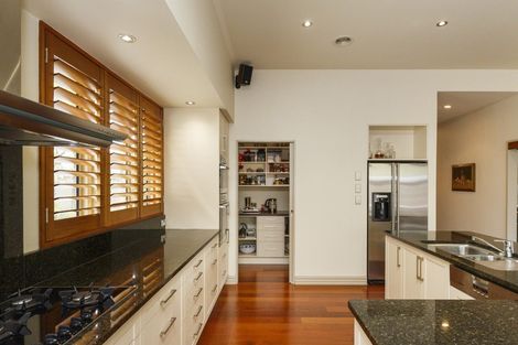 Photo of property in 17a Montgomery Terrace, Hokowhitu, Palmerston North, 4410