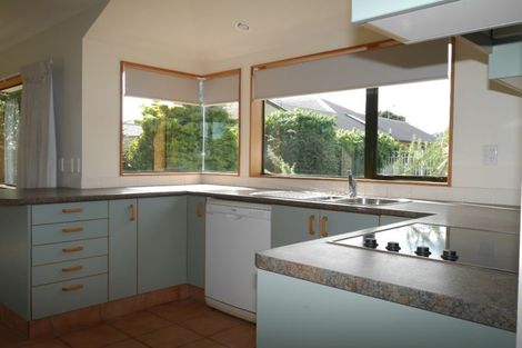 Photo of property in 77 Michael Road, Paraparaumu Beach, Paraparaumu, 5032