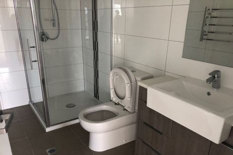 Photo of property in Apollo Apartments, 201/46 Rosedale Road, Rosedale, Auckland, 0632