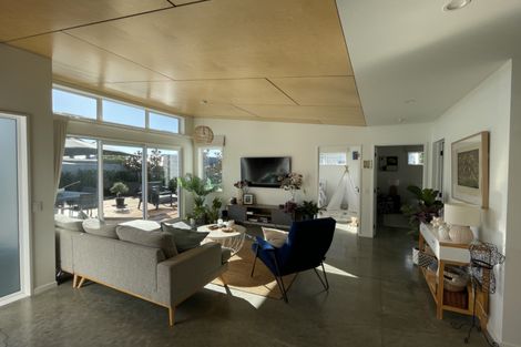 Photo of property in 2/2a Rhodes Street, Parkside, 7910