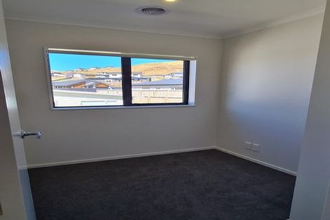 Photo of property in 61 Atherton Terrace, Churton Park, Wellington, 6037
