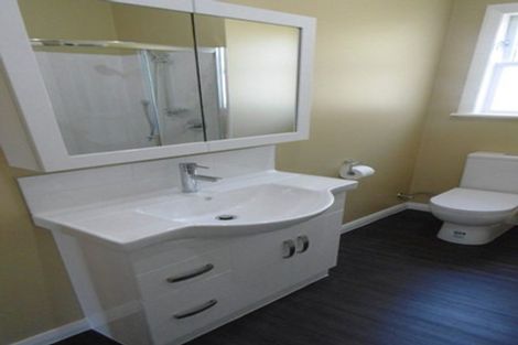 Photo of property in 25 Centennial Avenue, Riccarton, Christchurch, 8041