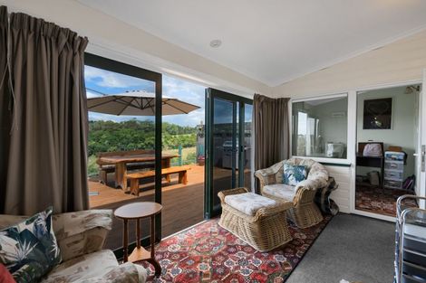 Photo of property in 14 Ngapapa Street, Urenui, 4375