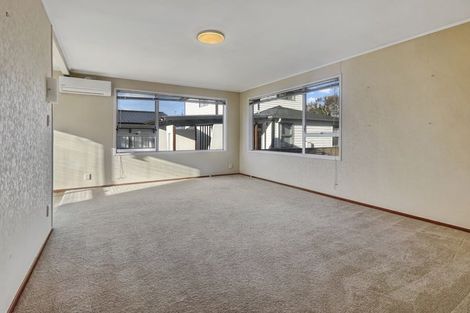 Photo of property in 26 Ellice Road, Totara Vale, Auckland, 0629