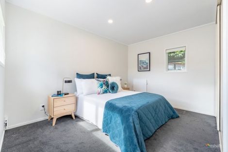 Photo of property in 44 Harbour View Road, Harbour View, Lower Hutt, 5010