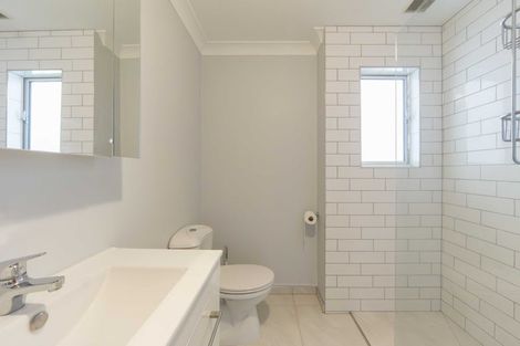 Photo of property in 15 Macfarlane Street, Hamilton East, Hamilton, 3216