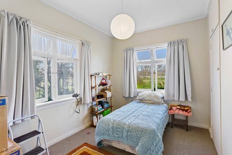 Photo of property in 92 Rahui Road, Otaki, 5512