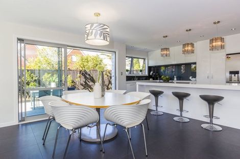 Photo of property in 13 Merchant Avenue, Te Atatu South, Auckland, 0610