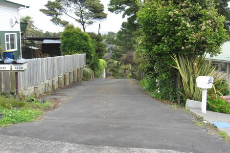 Photo of property in 1/30 Stanley Road, Glenfield, Auckland, 0629