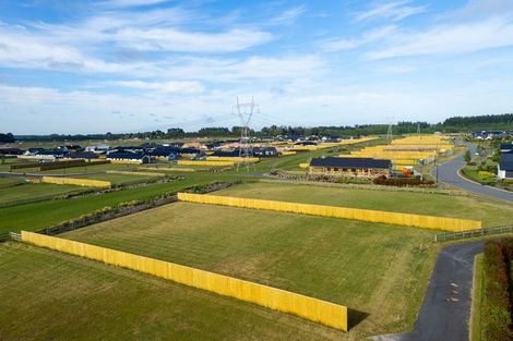 Photo of property in 125 Silver Peaks Drive, West Melton, 7618