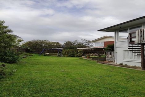 Photo of property in 33 Cherry Road, Bucklands Beach, Auckland, 2014
