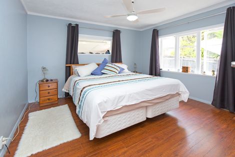 Photo of property in 1/680 Whangaparaoa Road, Stanmore Bay, Whangaparaoa, 0932