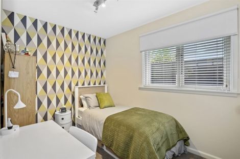 Photo of property in 48 Garreg Road, Bryndwr, Christchurch, 8052