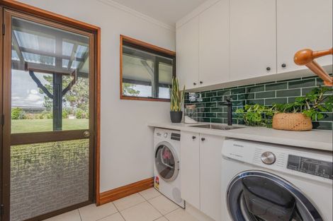 Photo of property in 982 Rongotea Road, Rongotea, Palmerston North, 4476