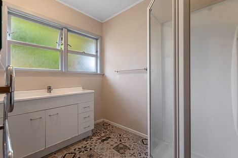 Photo of property in 142 Welcome Bay Road, Welcome Bay, Tauranga, 3112