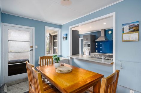 Photo of property in 11 Rangituhi Crescent, Takapuwahia, Porirua, 5022