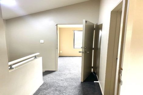 Photo of property in 9/42a Park Avenue, Papatoetoe, Auckland, 2025