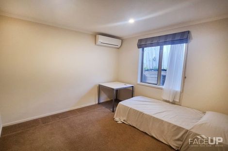 Photo of property in 13 Anna Lane, Glen Eden, Auckland, 0602