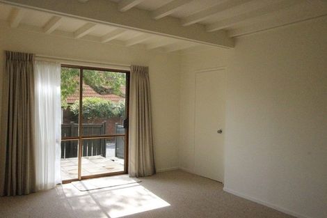 Photo of property in 1/5 Elderwood Lane, Belmont, Auckland, 0622