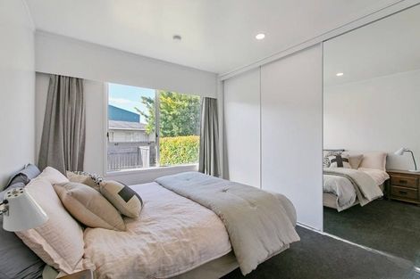 Photo of property in 2/27 Waimana Road, Conifer Grove, Takanini, 2112