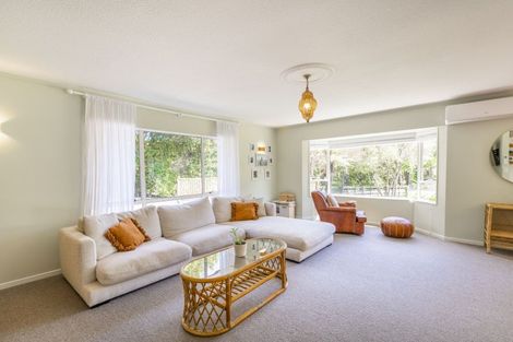 Photo of property in 35 Wood Leigh, Paraparaumu Beach, Paraparaumu, 5032