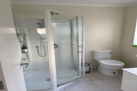 Photo of property in 4 Montego Place, Grenada Village, Wellington, 6037