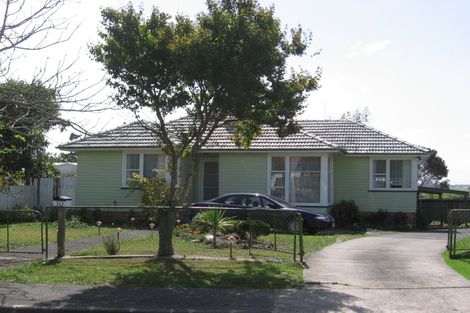 Photo of property in 10 Aronui Terrace, Kelston, Auckland, 0602