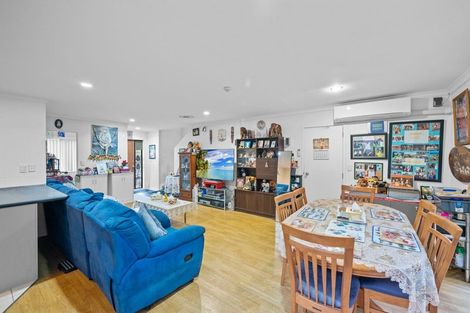 Photo of property in 83 Kamara Road, Glen Eden, Auckland, 0602