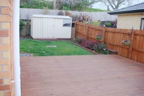 Photo of property in 60a Leafield Crescent, Henderson, Auckland, 0612