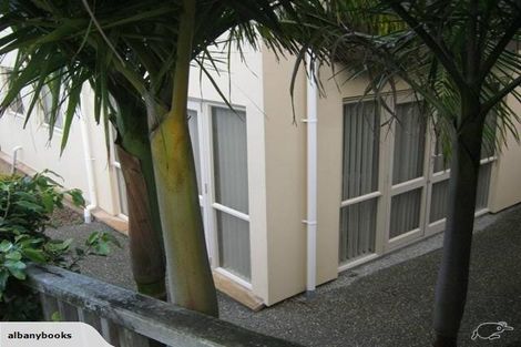 Photo of property in 30 St Clair Place, Browns Bay, Auckland, 0630