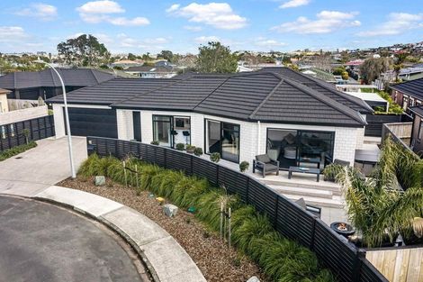Photo of property in 20 Lillian Place, Orewa, 0931