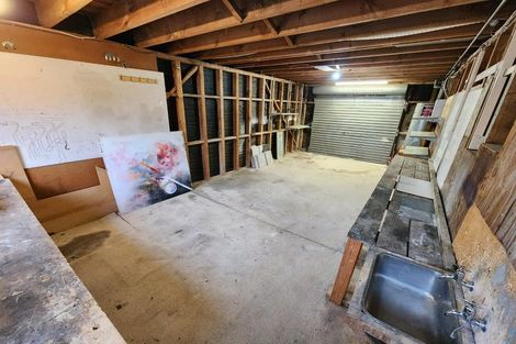 Photo of property in 34 Kelvin Grove Road, Kelvin Grove, Palmerston North, 4414