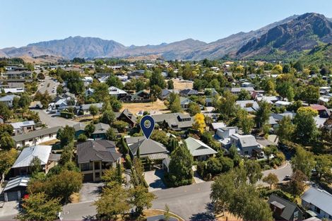 Photo of property in 68 Devon Street, Arrowtown, 9302