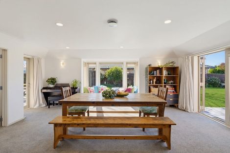 Photo of property in 33 Panckhurst Drive, Woodend, 7610