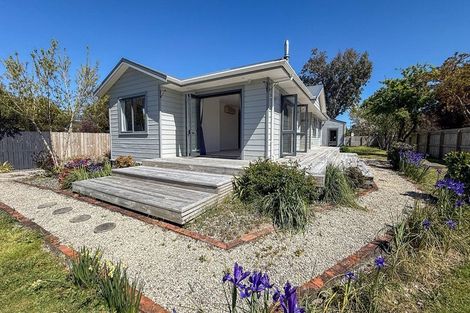 Photo of property in 23 Charles Street, Carterton, 5713